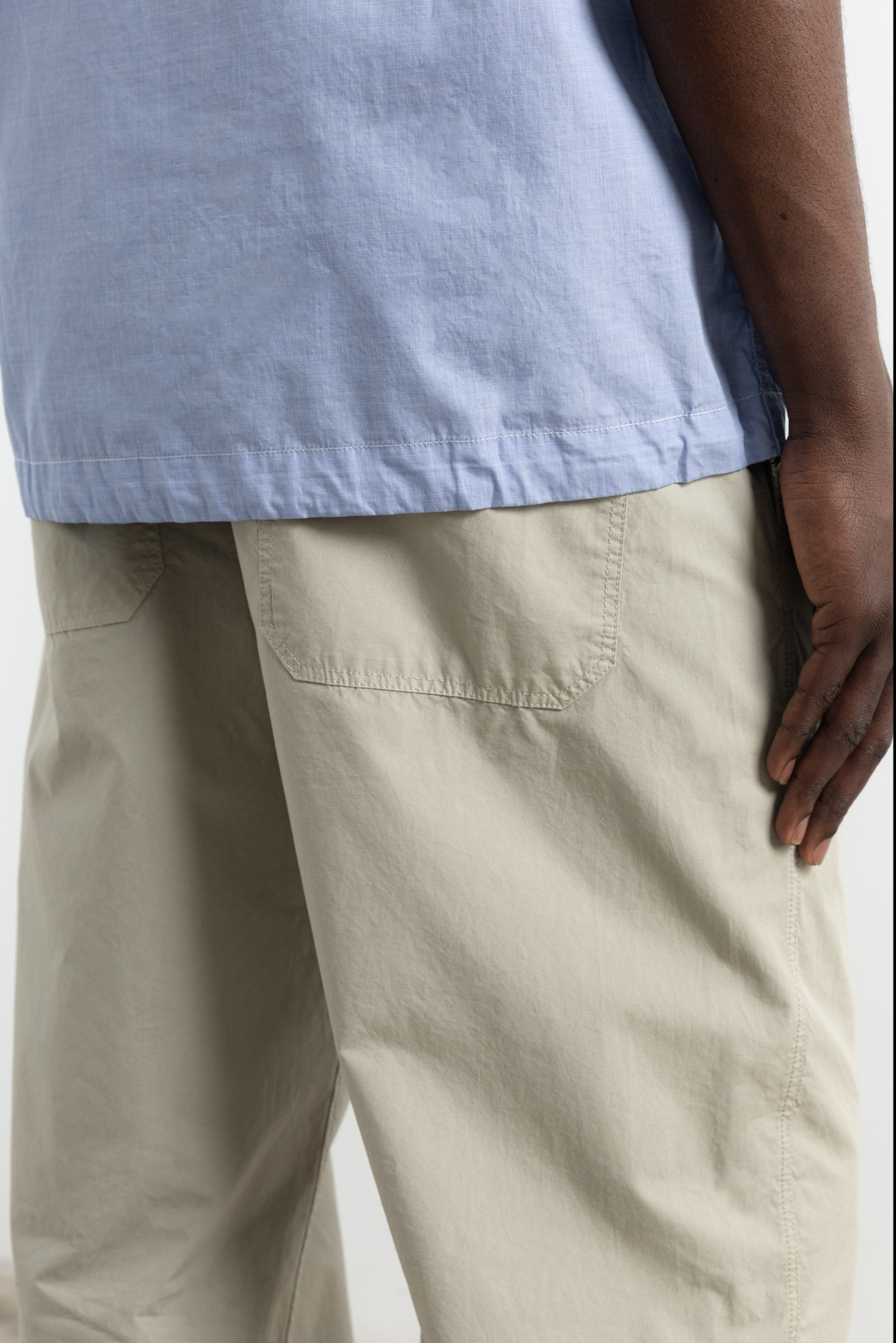 Edmmond Studios Light Marvin Pant Plain Taupe Herren Sommerhose